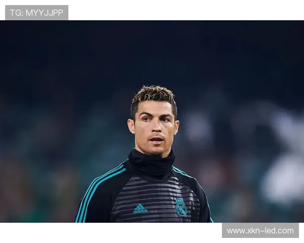 踢球技艺卓越的足球明星有哪些值得关注的传奇人物