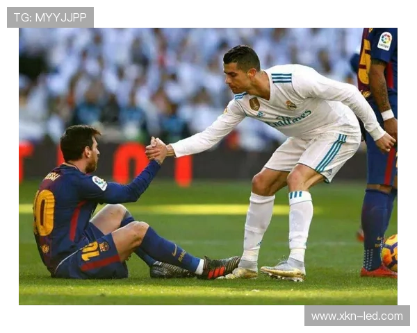 尤文图斯足球明星回顾与成就分析盘点精彩瞬间与传奇故事