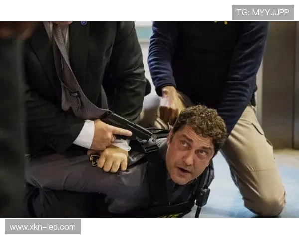 足球明星身边的保镖故事揭秘他们的安全与荣耀之路